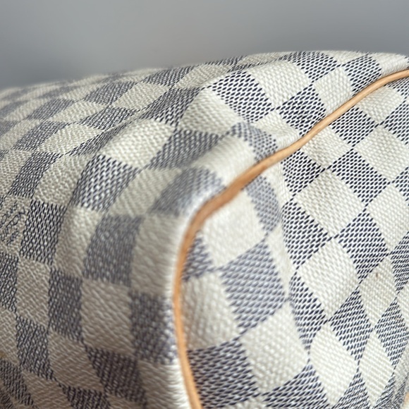 Louis Vuitton Damier Azur Speedy 30 - Picture 8 of 11